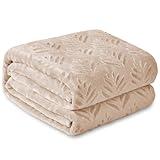 Exclusivo Mezcla Queen Size Fleece Blanket for Bed, Super Soft and Cozy Blankets All Season Use, Leaves Pattern, Plush Fuzzy Lightweight, Camel, 90x90 Inch