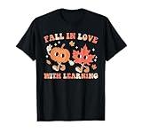 Fall In Love With Learning Fall Teacher Thanksgiving Retro T-Shirt