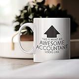 Funny Occupation Coffee Mug - This Is What An Awesome Accountant Looks Like - Inspirational Sarcasm Birthday Christmas Humor Gift Idea Novelty Tea Cup