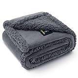 Waterproof Pet Blanket, Liquid Pee Proof Dog Blanket for Sofa Bed Couch, Reversible Sherpa Fleece Furniture Protector Cover for Small Medium Large Dogs Cats, Dark Gray Small（40" x 28"）