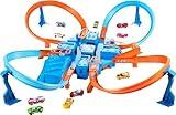 Hot Wheels Toy Car Track Set, Criss Cross Crash with 1:64 Scale Vehicle, Powered by a Motorized Booster (Amazon Exclusive)