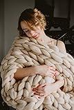 MLMGUO Chunky Knitted Throw Blanket, Handmade Knit Blanket Throw for Sofa, Bed, Gift - Camel 40"x40"
