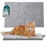 Furhaven ThermaNAP Self-Warming Cat Bed for Indoor Cats & Small Dogs, Washable & Reflects Body Heat - Quilted Faux Fur Reflective Bed Mat - Gray, Small