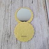 RIQAKU Personal compact mirrors – Ideal for Travel, Makeup, and Everyday Use