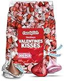 Hershys Kisses Chocolate Candy, Valentine's Day Colors, 2 lb Bag (Approx. 200 Pieces), Red, Pink, Silver Foil