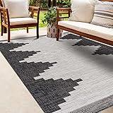 Hauteloom Djugun Outdoor Area Rug - Outside Porch Patio Rug Carpet - Waterproof Rug - Geometric - Black, Gray, Off White, White - 5'3" x 7'7"