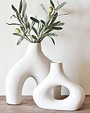Carrot's Den Donut Vase, Set of 2 - White Large Ceramic Vase - Minimalist Nordic, Hollow | Table Centerpiece, Olive Plant, Wedding, Living Room, Bookshelf, Office, Modern Home, Entryway, Console